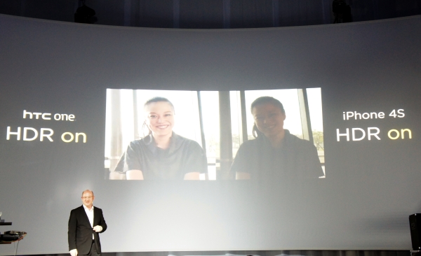 Презентация смартфонов HTC One
