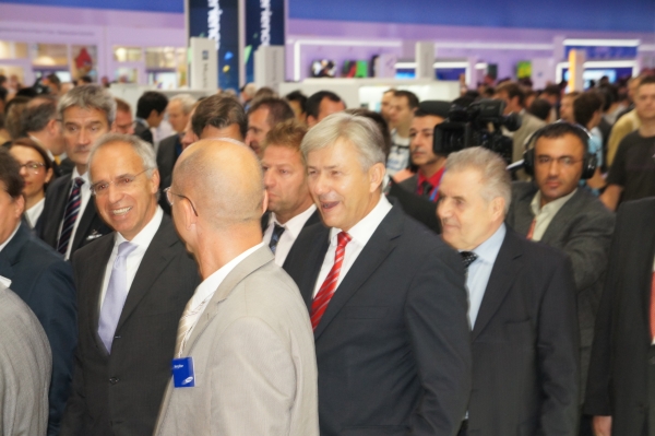 Мобильные новинки IFA 2012