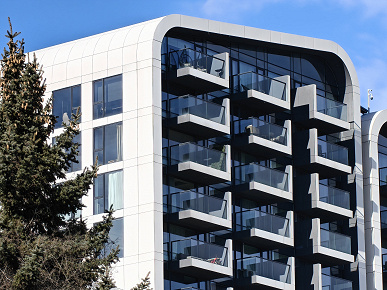 Один из лучших смартфонов в классе. Авторы GSM Arena протестировали Realme 16 Pro+