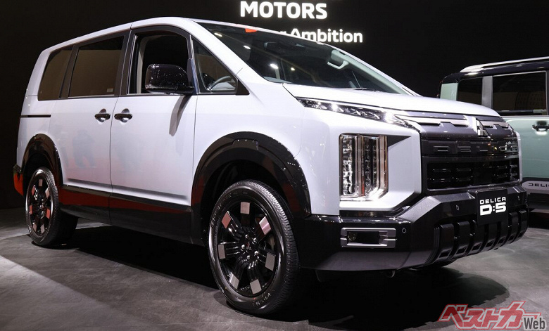 Представлен обновлённый Mitsubishi Delica D:5 — с полным приводом S-AWC