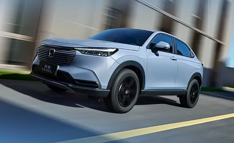 Японский кроссовер с пожизненной гарантией на мотор и коробку передач — всего 89,8 тыс. юаней (1 млн рублей) . В КНР стартовали продажи Honda Vezel 2026