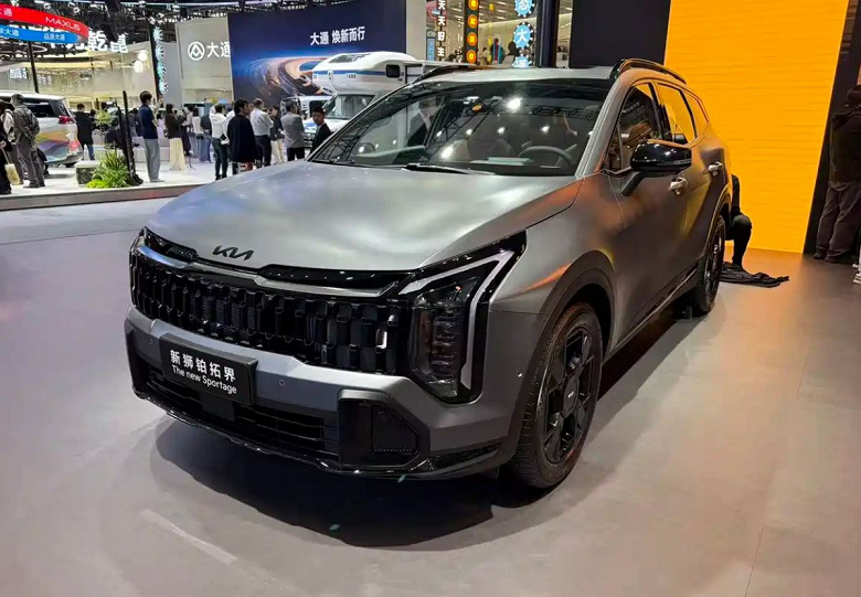 Kia Sportage 2026 дебютировал в Китае &mdash; 8-ступенчатый &laquo;автомат&raquo;, 245 л.с. и растянутая платформа как у американского Sportage
