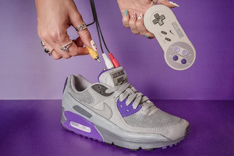 Представлены кроссовки Nike Air SNES со встроенной игровой приставкой