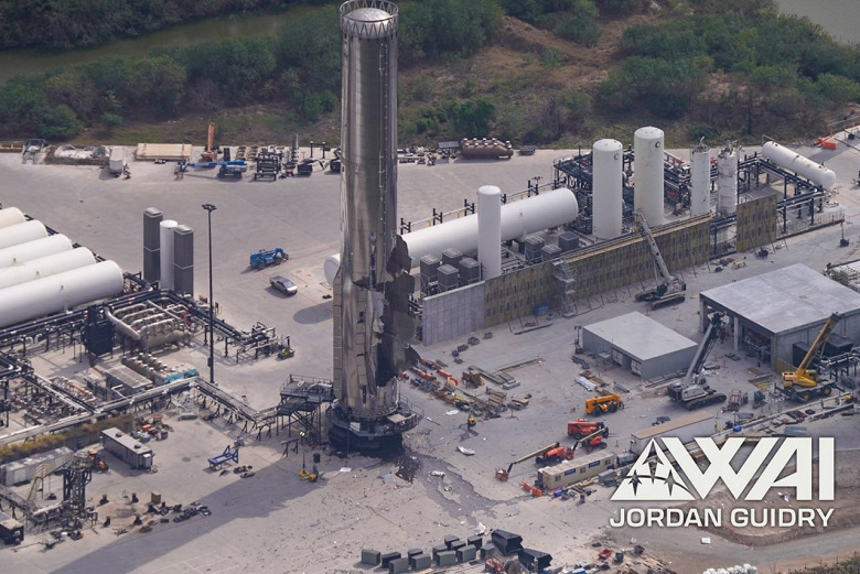 Конец эпохи: SpaceX демонтировала легендарную &laquo;табуретку&raquo; Starship. Уничтоженный Super Heavy показали с дрона