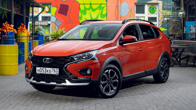 АвтоВАЗ планирует нарастить темпы продаж Lada Iskra, глава компании назвал свой любимый цвет