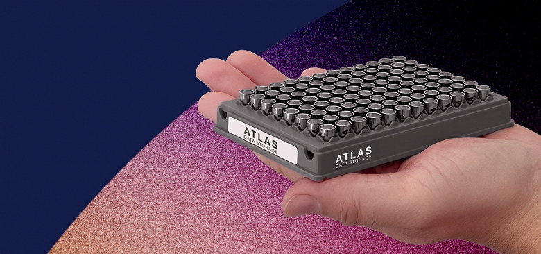 60 000 ТБ в объёме 1 литра. Представлено Atlas Eon 100 &mdash; первое в мире масштабируемое хранилище данных на основе ДНК