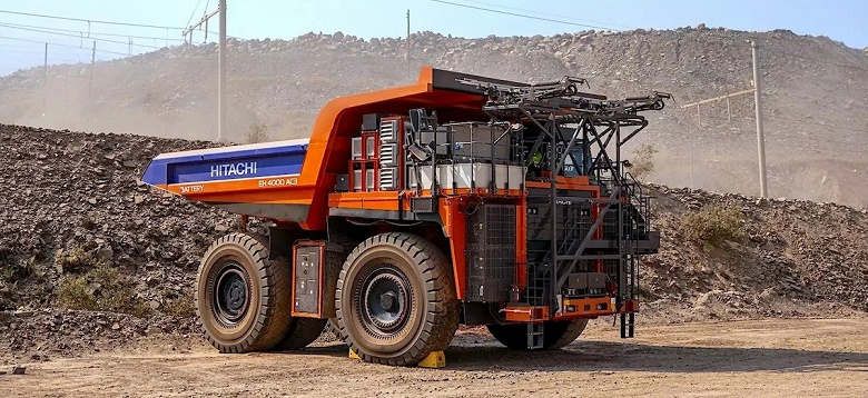 «БелАЗ», подвинься. Представлен 240-тонный карьерный самосвал, который может работать в режиме 24/7 без дозаправки