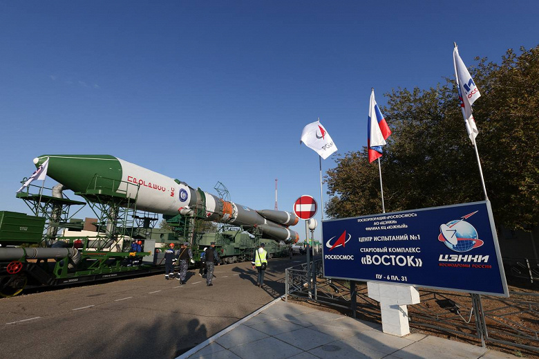 «Союз» и «Прогресс» установили на стартовую площадку перед запуском