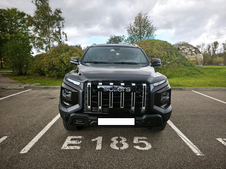 Отечественные внедорожники с корнями Toyota пока не помогают. Продажи Sollers за последний год сильно упали