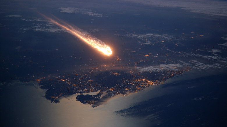 Названа природа яркого объекта, пролетевшего над центральной Россией