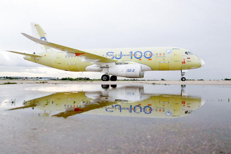 Российские самолеты готовят к экспорту: МС-21 и SJ-100 планируют вывести на мировой рынок
