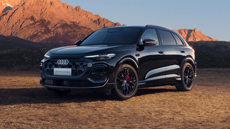 Представлен новый Audi Q5L: длиннее, умнее и дешевле