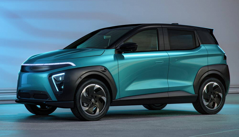 Полмиллиона рублей за &laquo;Атом&raquo;. В России открылось бронирование первого отечественного электромобиля с гарантией 5 лет и ценой 2,975 млн рублей