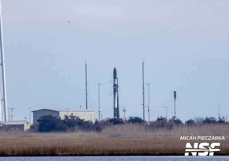 &laquo;Это не нож&raquo;: ракету HASTE с гиперзвуковым аппаратом DART AE успешно заправили, но запуск отложили из-за погоды