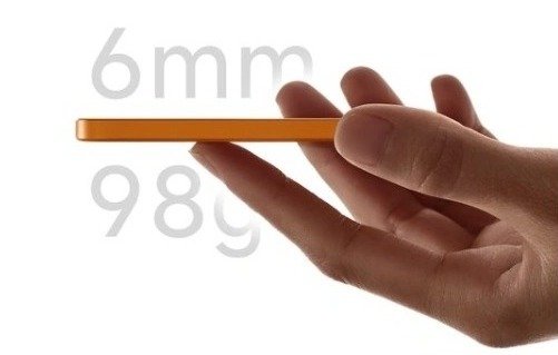 &laquo;Самый тонкий внешний аккумулятор в отрасли&raquo;. Xiaomi показала 6-миллиметровый оранжевый гаджет