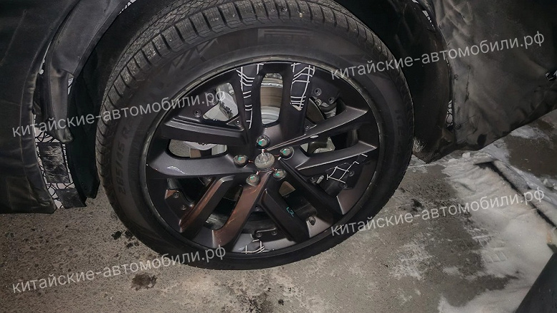 Новый Li Auto L9 вышел на мороз: флагман тестируют в самом холодном регионе Китая