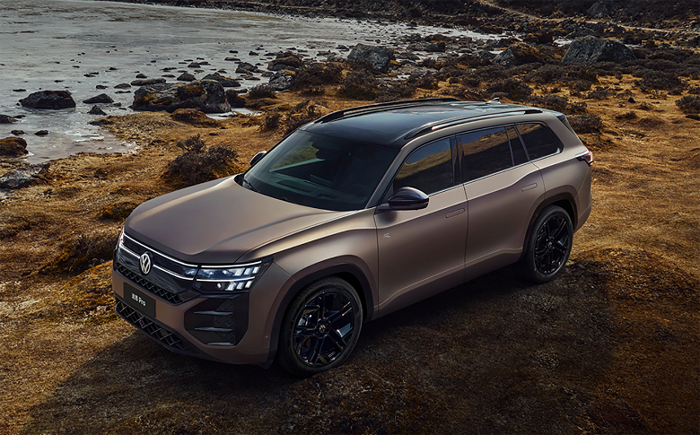 В России начали предлагать большие полноприводные внедорожники Volkswagen Teramont Pro 2026 — от 5,8 млн рублей под заказ