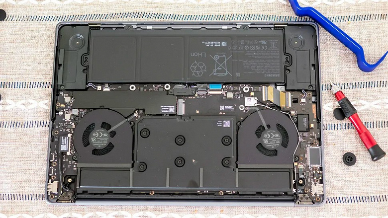 &laquo;Премиальный дизайн, высочайшее качество, высокая производительность&raquo;. Тестирование Samsung Galaxy Book6 Ultra раскрыло его автономность и производительность