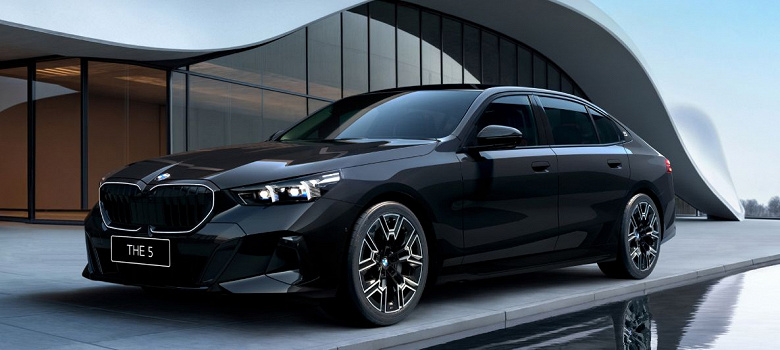 Аттракцион неслыханной щедрости: &laquo;пятерка&raquo; BMW подешевела в Китае на 10-13 тыс. долларов (версии 2026 года оказались гораздо доступнее версий 2025 года)