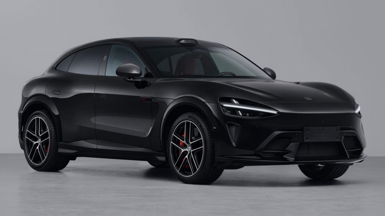 Почти 1000 л.с. и 300 км/ч, недорого. Представлен Xiaomi YU7 GT