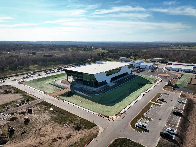 Место, где людям возвращают будущее: первые детальные фото штаб-квартиры Neuralink