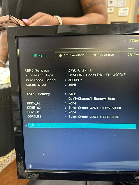 RTX 4070 Ti Super, 64 ГБ памяти и Core i9-14900KF за 600 евро. Такой ПК пользователь Reddit купил в ломбарде своего города