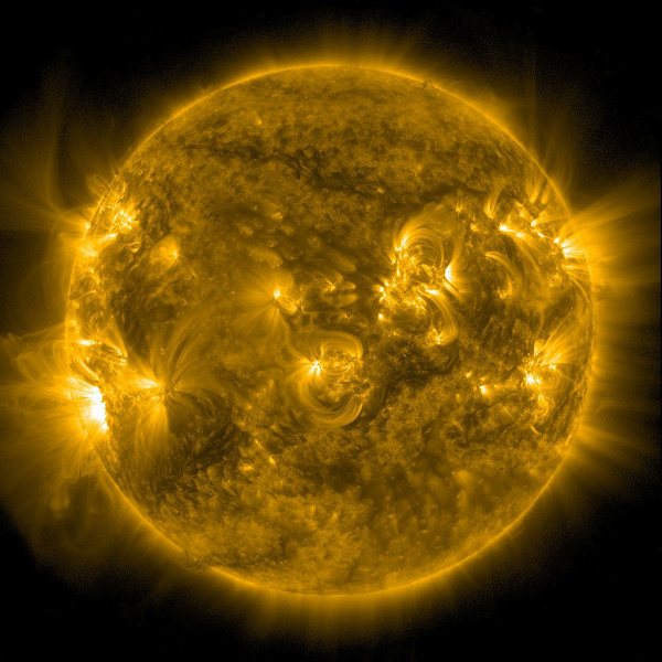 Магнитная буря накрыла Землю в ночь с 10 на 11 января, и не исключено возникновение новых магнитных бурь в ближайшее время