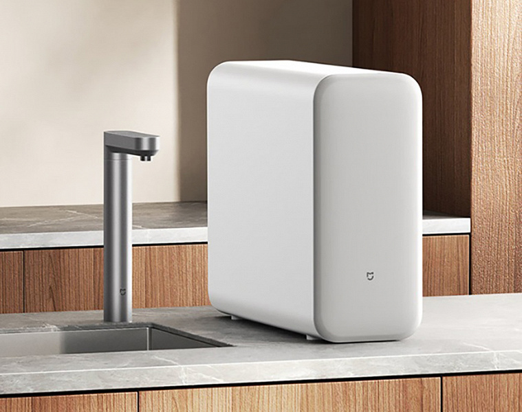 Xiaomi выпустила очиститель воды Mijia Water Purifier 2 1200G, фильтр в котором служит 7 лет. В комплекте &mdash; умный кран со встроенным OLED-дисплеем
