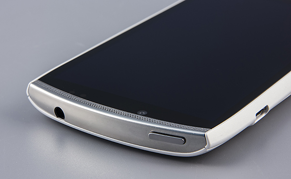 обзор смартфона Acer S500