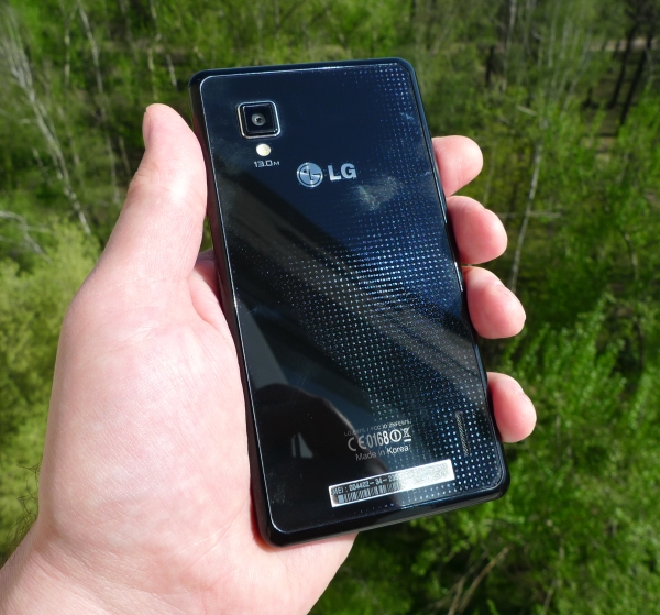 обзор смартфона LG Optimus G