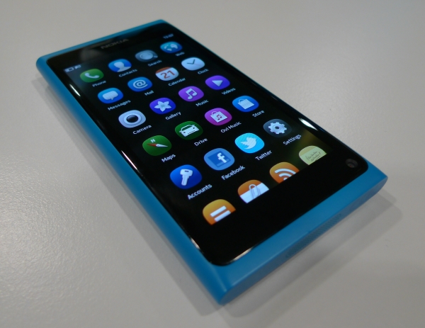 Nokia N9