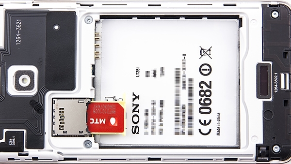 обзор смартфона Sony Xperia V