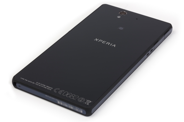 обзор смартфона Sony Xperia Z