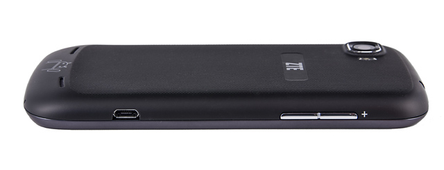 Обзор ZTE V970. Левая грань коммуникатора