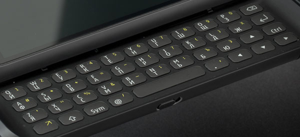 Бизнес-коммуникатор Nokia E7
