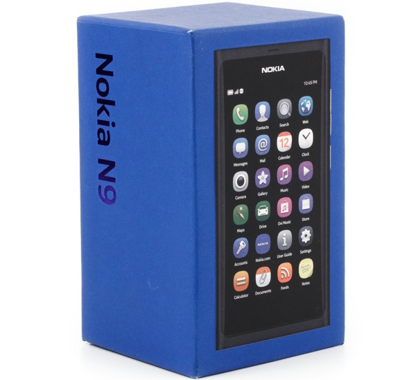 Коробка смартфона Nokia N9