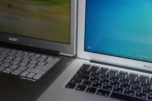 Сравнение Acer Aspire S3 с MacBook Air