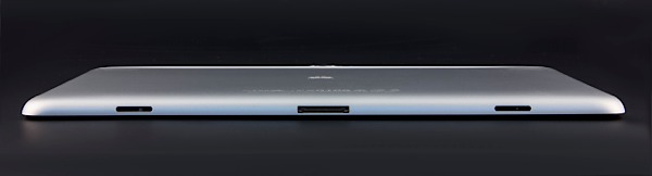 Нижняя грань Huawei MediaPad 10 FHD