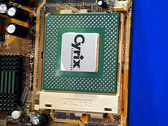 Cyrix S-370 (Photo by PC Watch http://watch.impress.co.jp)