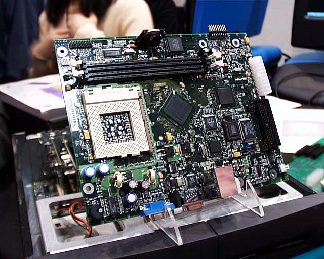 FlexATX (Photo by PC Watch http://watch.impress.co.jp)